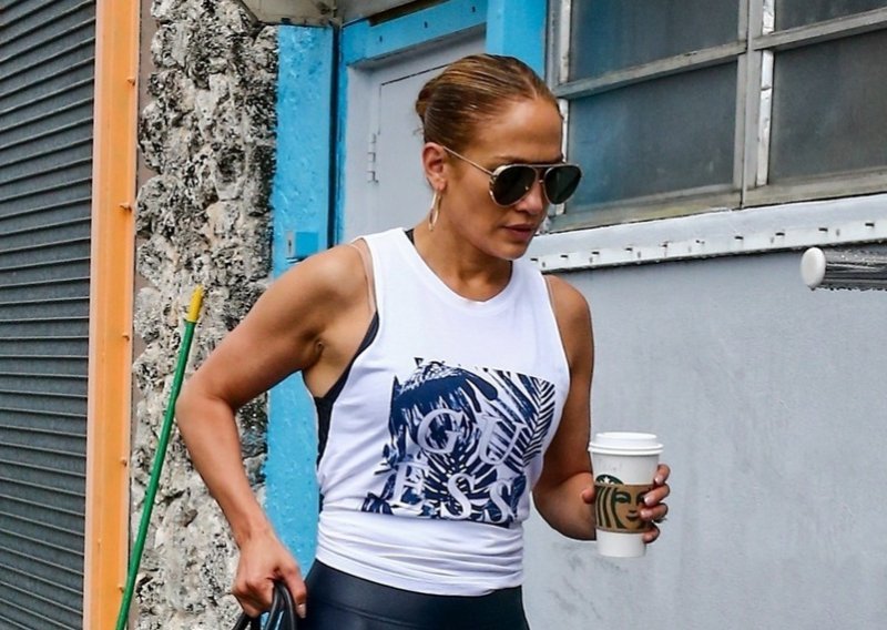 Muškarci su prolazni, ali ljubav Jennifer Lopez prema 'Birkinicama' je vječna