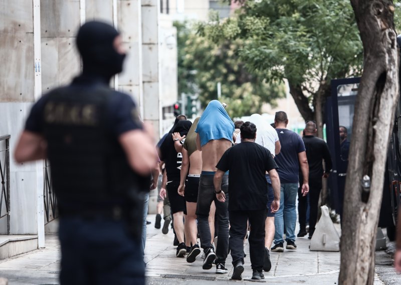 Hrvatska Grčkoj nudi jamstvo za Hrvate koje puste da se brane sa slobode