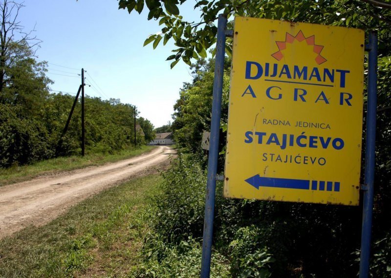 Srpska policija zaustavila HSP-ovce iz Vukovara