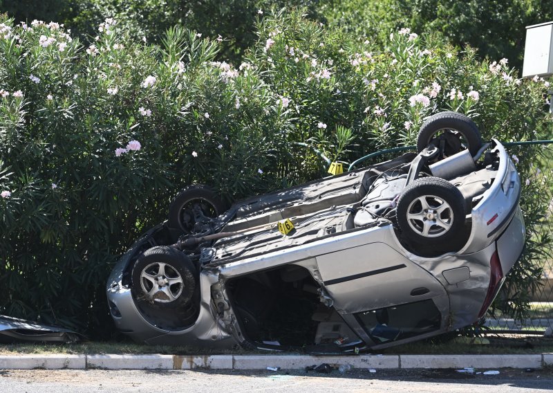 U sudaru dvaju automobila u Splitu jedna osoba završila u bolnici
