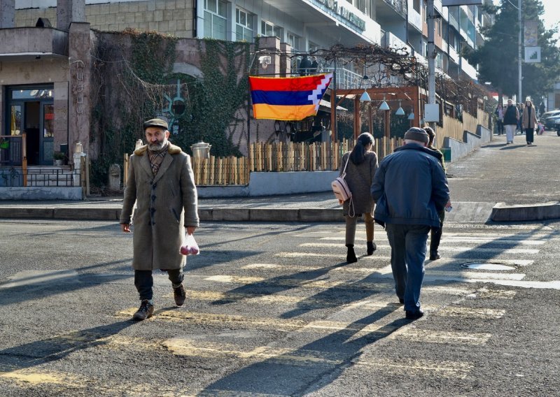 Armenski separatisti polažu oružje, pregovori o reintegraciji počinju u četvrtak