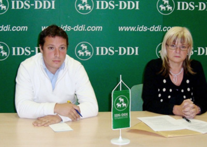 IDS traži ostavku višnjanskog načelnika