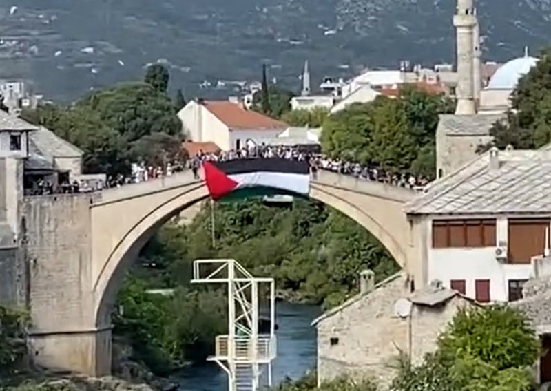 Na Starom mostu zastava Palestine, Čović objavio sliku s Netanyahuom