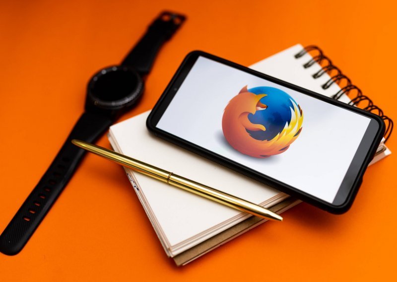 Novi alat: Mozilla staje na kraj lažnim internetskim recenzijama?