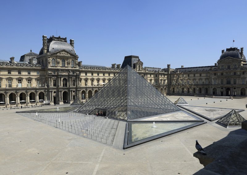 Muzej Louvre evakuiran i zatvoren zbog prijeteće poruke