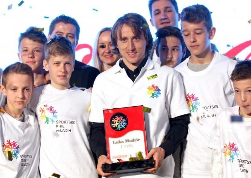 Luka Modrić djeci otkrio što bi bio da nije nogometaš