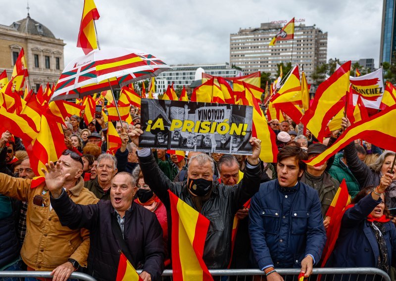U Madridu prosvjed protiv amnestije za organizatore referenduma u Kataloniji
