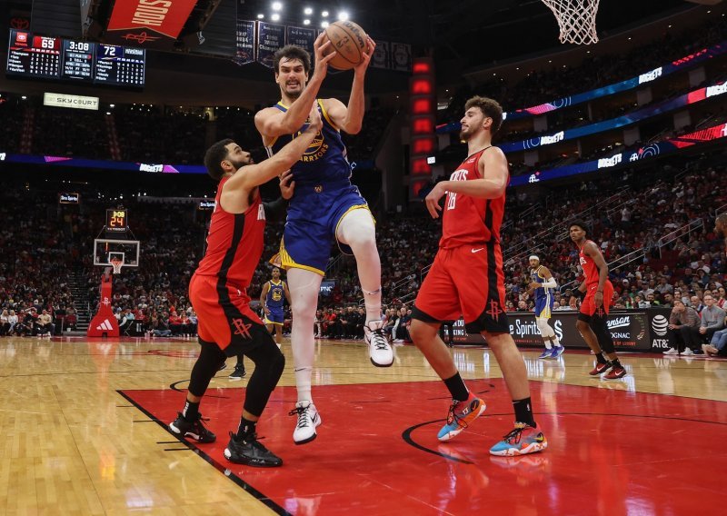 Dario Šarić odigrao najbolju utakmicu za Warriorse; Curry sa sirenom zabio za pobjedu