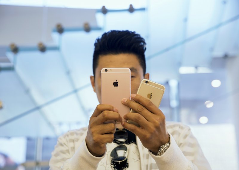 Apple ima problem s iPhoneom 6s i besplatno će vam ga riješiti