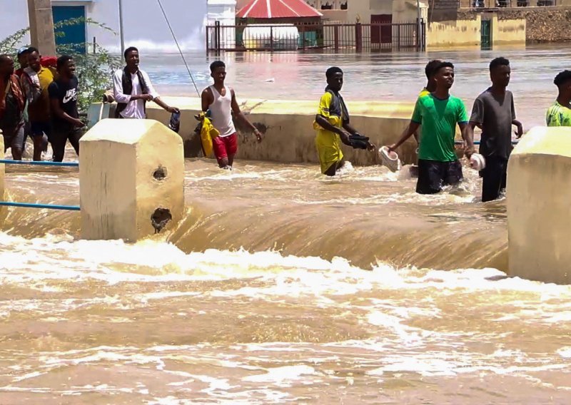UN: Poplave nakon suše u Somaliji događaju se jednom u sto godina