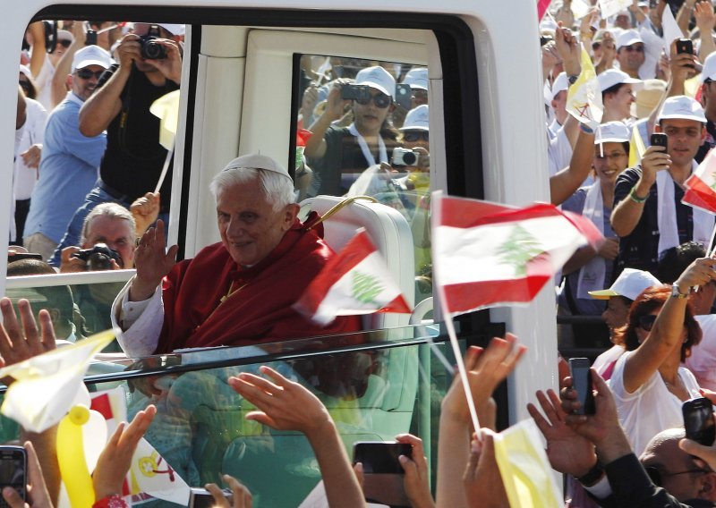 Benedikt XVI. pozvao na mir na Bliskom istoku