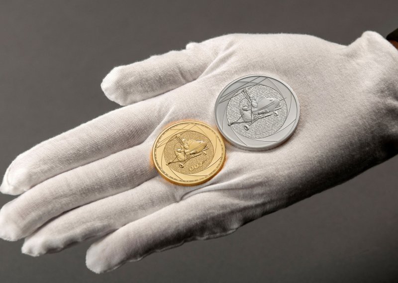 Britanska kovnica novca predstavila kovanicu s likom Jamesa Bonda