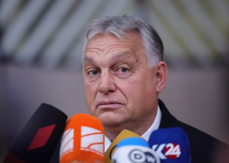 Mađarska vlada građanima postavila 11 pitanja: 'Što mislite o tome?'