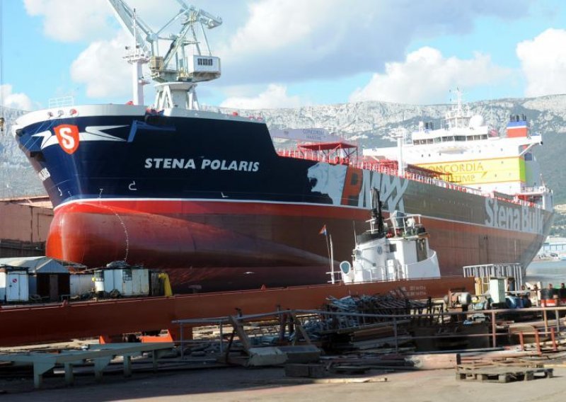 Tanker Brodosplita probio arktički led bez pomoći ledolomca