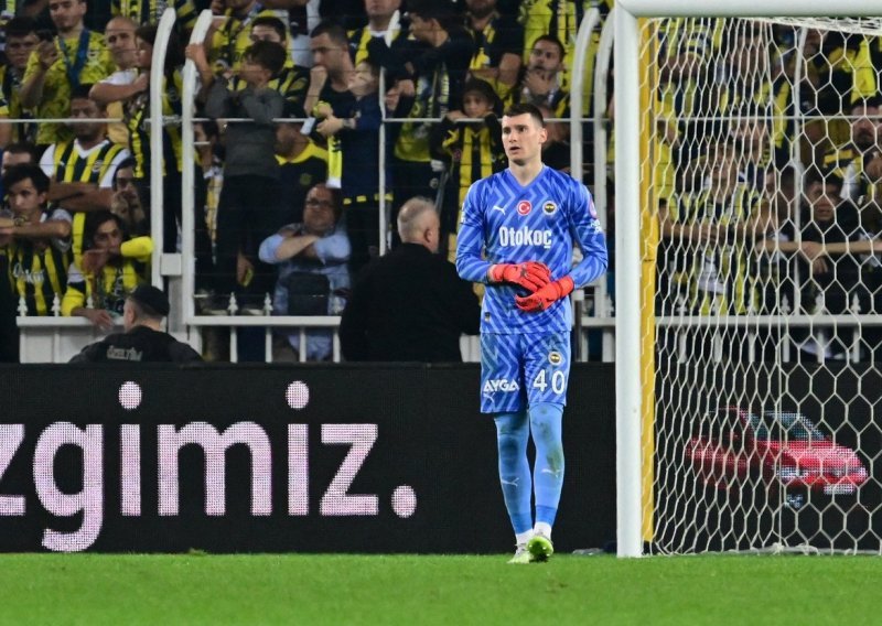 Turci se raspisali o Livakovićevoj reakciji nakon gola srpskog nogometaša
