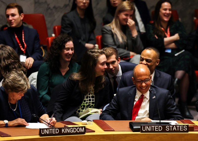 SAD u UN-u blokirao rezoluciju o trenutačnom prekidu vatre u Gazi