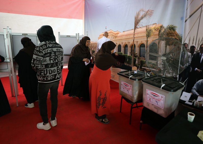 Egipćani glasali drugi dan na predsjedničkim izborima