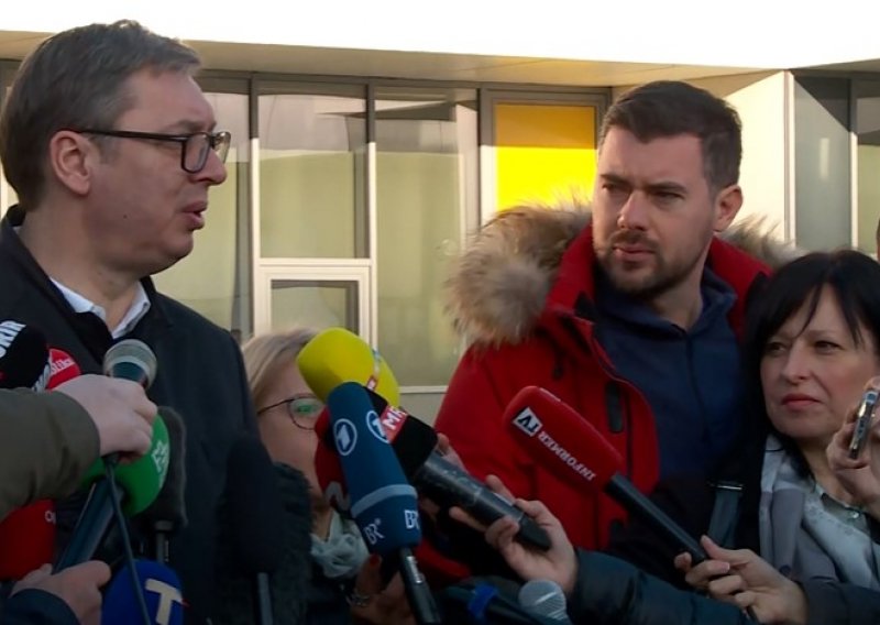 Vučić hrvatskim novinarima: 'Nemojte mi vi držati predavanje o ratnim zločincima'