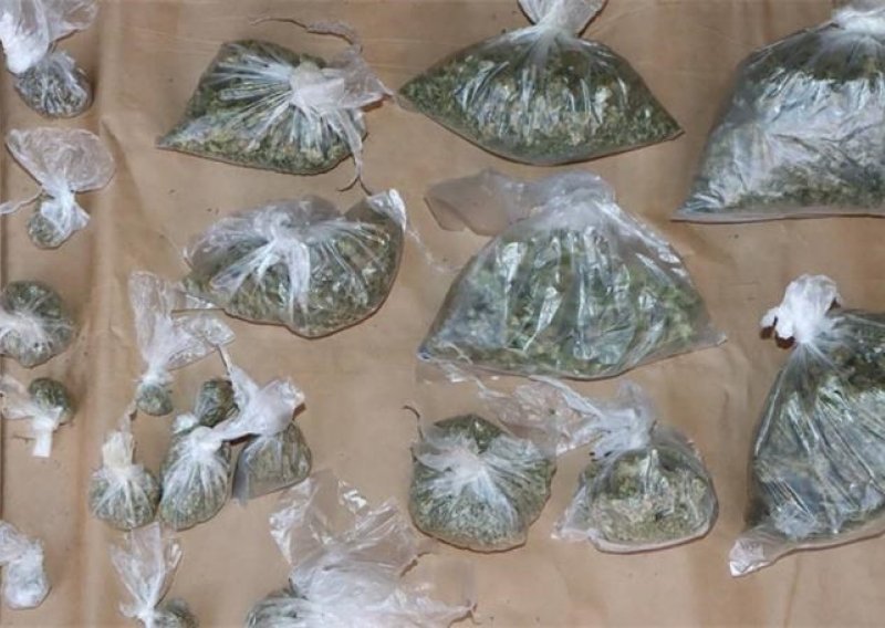 Osječanin uhićen s više od 2,6 kilograma marihuane