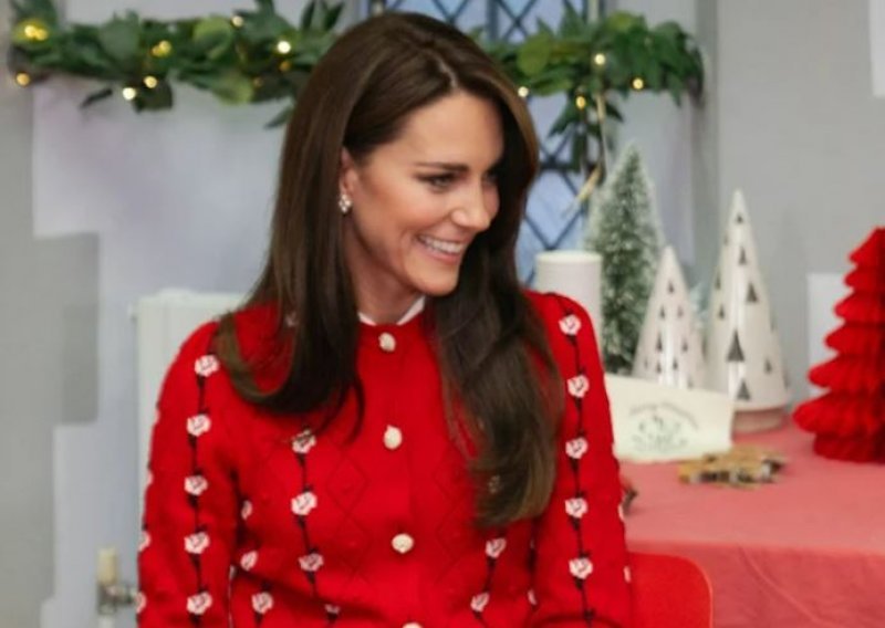 Džemper koji nosi Kate Middleton je više nego chic, ali ima samo jednu manu
