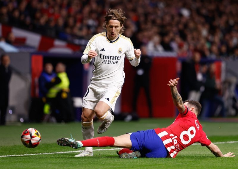 Luka Modrić zabio sjajan gol, ali je nakon produžetka Atletico izbacio Real iz Kupa