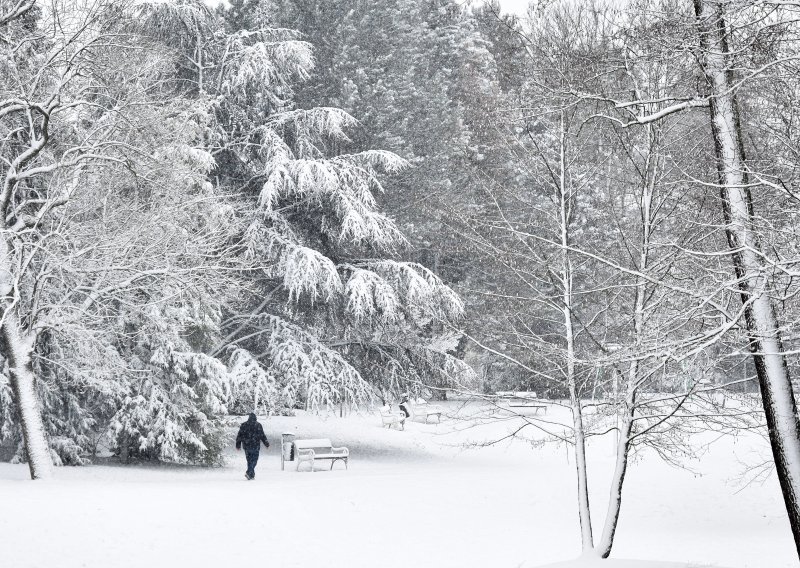Sjever Hrvatske pod bijelim pokrivačem: Pogledajte snježnu idilu u Čakovcu