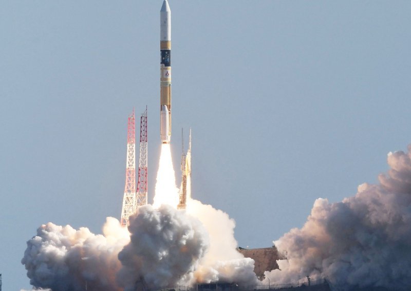 Japan je peta zemlja na svijetu koja je spustila letjelicu na Mjesec, no ima problema