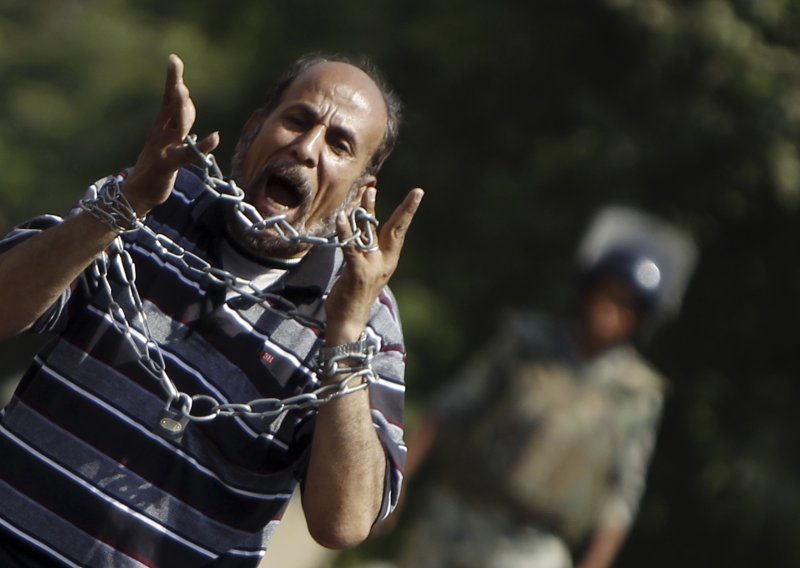 Muslimansko bratstvo prijeti, Egipat pred novim nemirima
