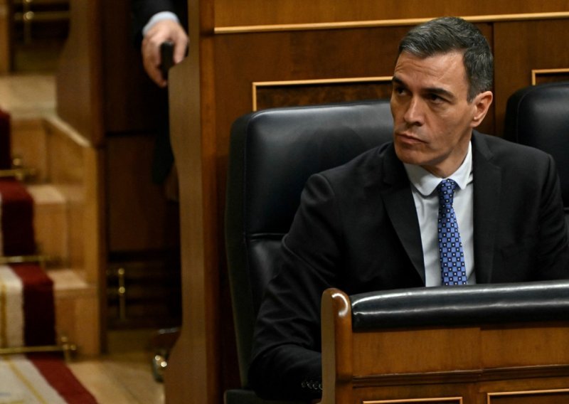 Sanchez na klimavim nogama: Odbijena amnestija za katalonske separatiste