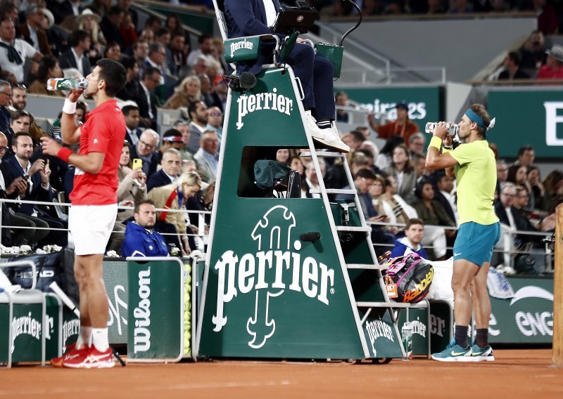 Đoković i Nadal u Saudijskoj Arabiji, a žestoku poruku poslale ženske teniske legende