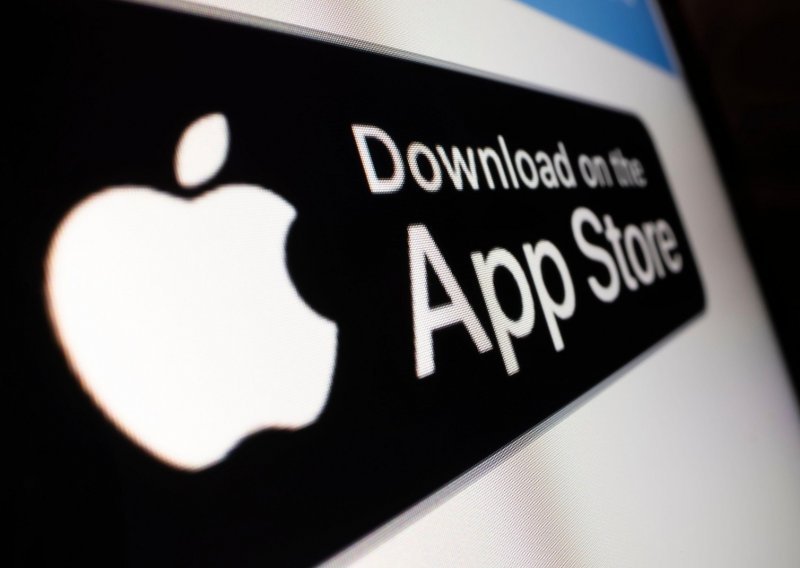 Apple je odobrio lažno izdanje popularne aplikacije za upravljanje lozinkama
