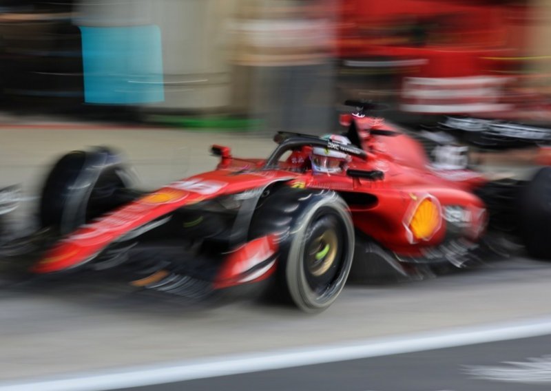 Ovaj su trenutak svi nestrpljivo čekali; Ferrari predstavio bolid za novu sezonu