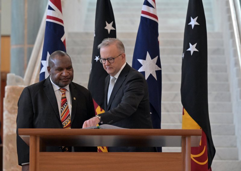 Deseci žrtava u plemenskim sukobima u Papui Novoj Gvineji