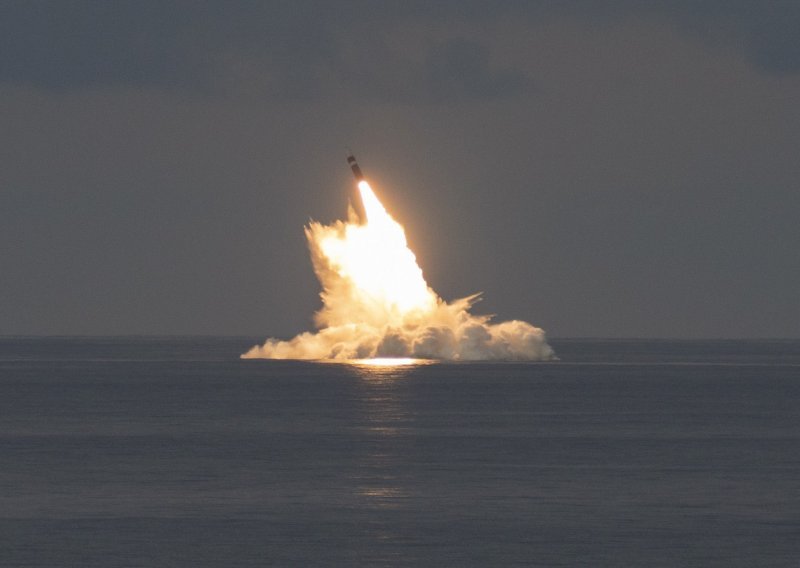 Novi fijasko Britanaca: Neuspješno lansirali nuklearni projektil Trident