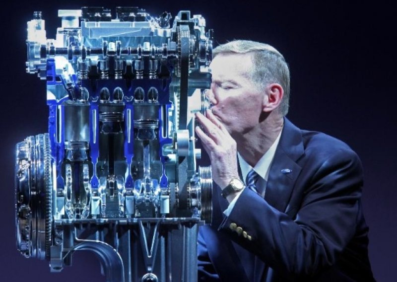 Daimler želi Fordov 1.0-litreni motor