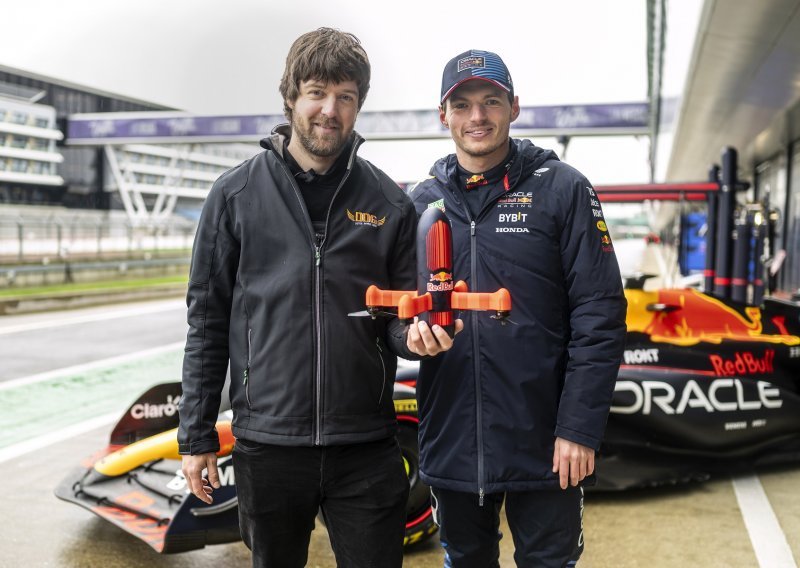 Najbrži dron za snimanje na svijetu pratio F1 bolid Maxa Verstappena: Brzina 350 km/h i ubrzanje od 100-300 km/h u 2 s