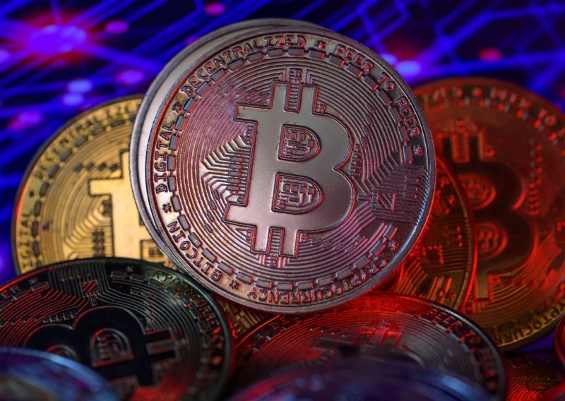 Bitcoin premašio granicu od 60 tisuća dolara prvi put u dvije godine