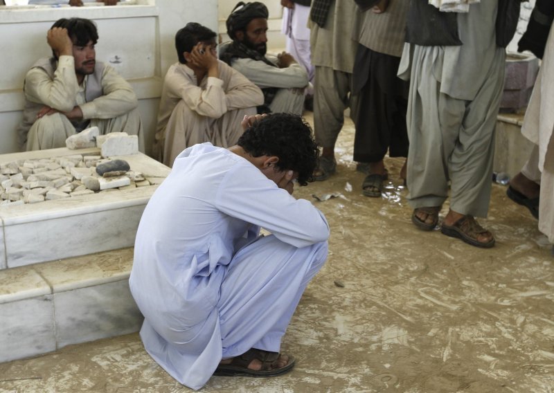 U Afganistanu u pola godine 1.462 poginula civila