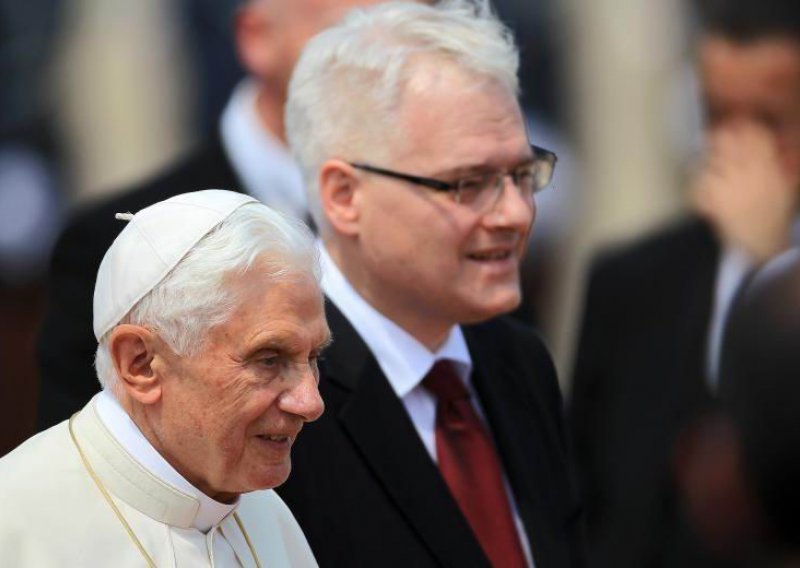 Josipović: Država neovisno o Crkvi donosi odluke