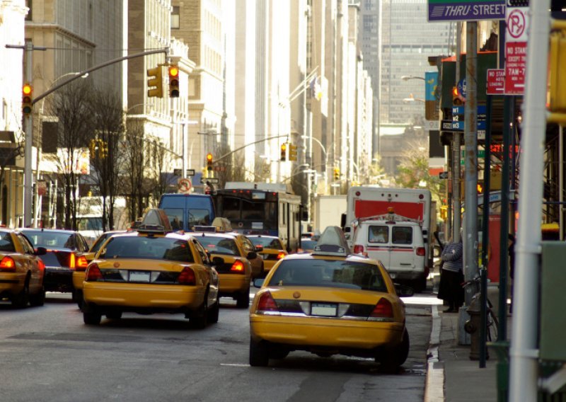 Taksisti u New Yorku navukli pancirke