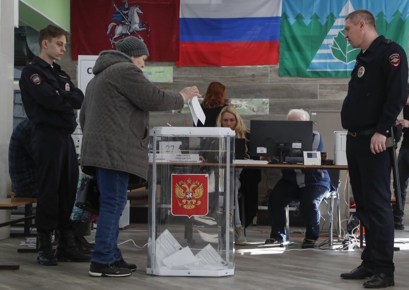 Rusija: Ukrajinski dronovi pogodili biračka mjesta, ciljali i Moskvu