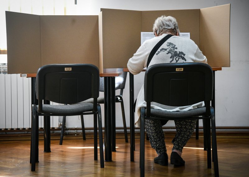 DIP će prve rezultate parlamentarnih izbora objaviti u 21 sat