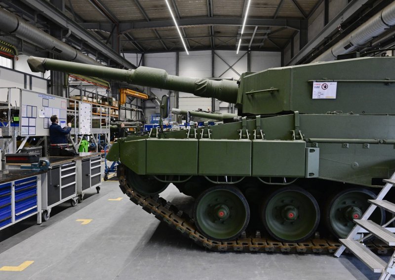 Australija potpisala rekordan ugovor o isporuci oklopnih vozila Njemačkoj