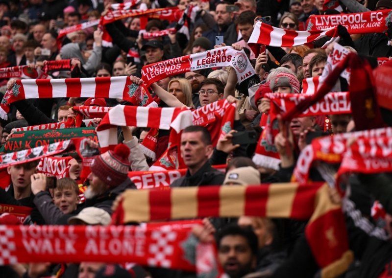 Liverpoolovi navijači 'natjerali' Uefu da im plati odštetu