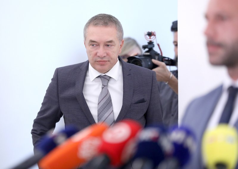 U četvrtak odluka o izdvajanju nezakonitih dokaza u Kovačevićevoj 'aferi odijela'