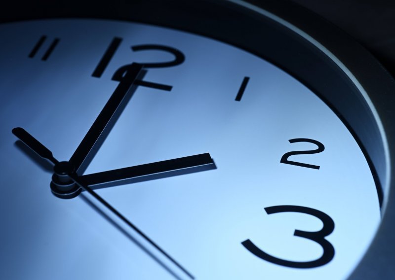 Pomicanje sata: U Europi noćas započelo ljetno računanje vremena