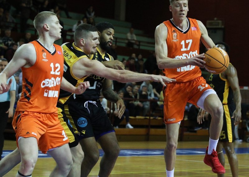 Cedevita Junior razbila Split; 'žuti' doživjeli debakl i poraz od čak 32 koša razlike