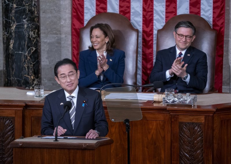 Japanski premijer u SAD-u: Kolaps Ukrajine može rasplamsati novu krizu u Aziji