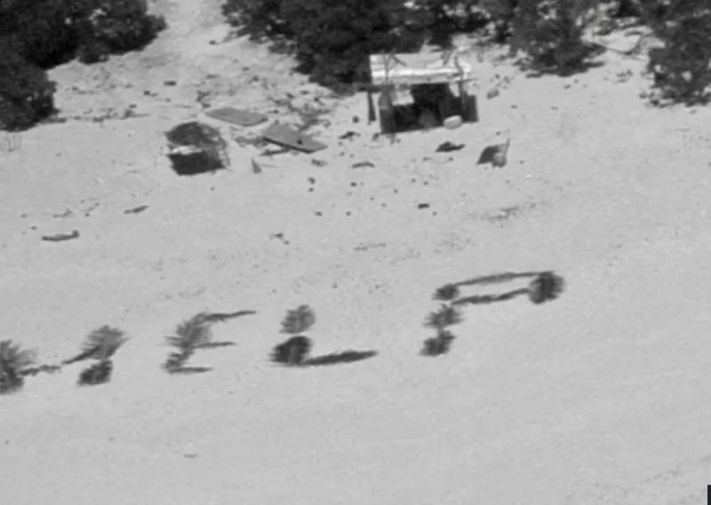 Brodolomci spašeni nakon tjedan dana zahvaljujući natpisu na pješčanoj plaži