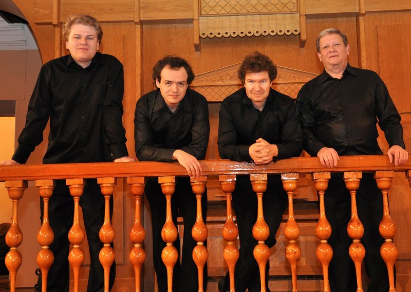 Ruski kvartet Čajkovski nastupa u Visu